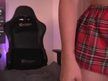 Sofia-Jones  live sex cam