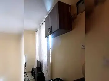 SoniaBella  live sex cam