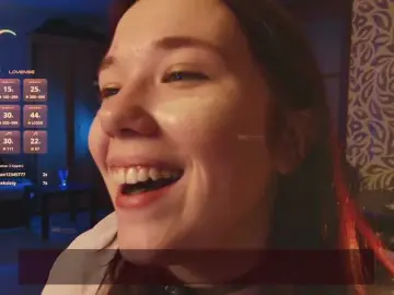Velouraa  live sex cam
