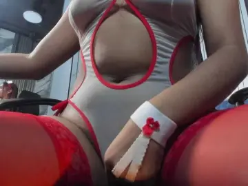 ChloeLombardi  live sex cam