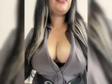 Lexi-wet  live sex cam