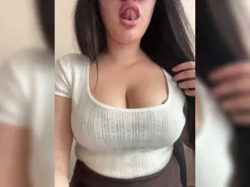 Lexi-wet  live sex cam