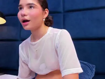 MaiaBrown  live sex cam