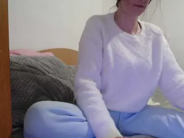 MissyDior  live sex cam