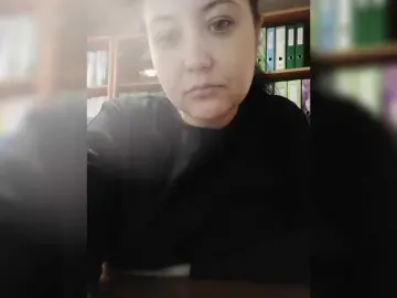 Polyk93  live sex cam