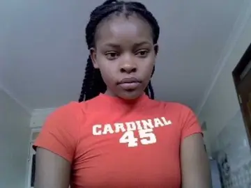 QueenIra  live sex cam