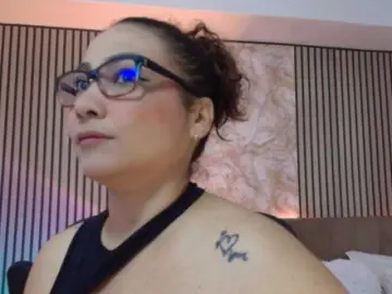 Juliramirez2  live sex cam