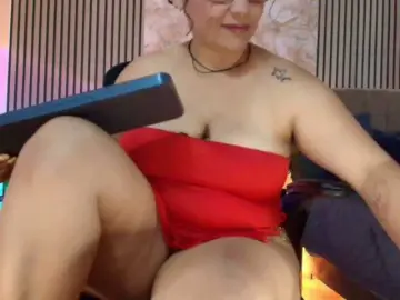 Juliramirez2  live sex cam