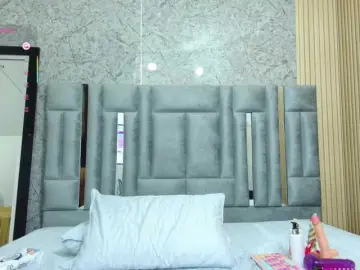 Veronicaroose  live sex cam