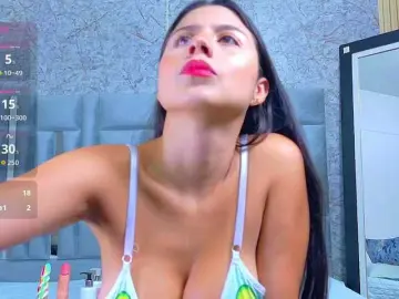 Veronicaroose  live sex cam