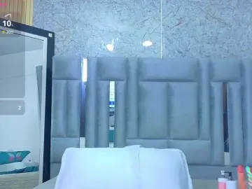Veronicaroose  live sex cam