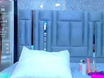 Veronicaroose  live sex cam