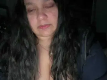 DUMBHOEMELANIE  live sex cam