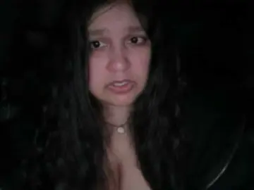 DUMBHOEMELANIE  live sex cam