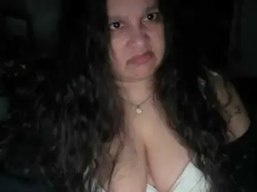 DUMBHOEMELANIE  live sex cam