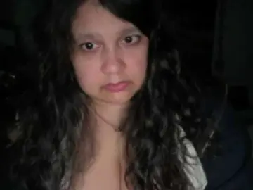 DUMBHOEMELANIE  live sex cam