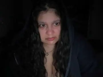 DUMBHOEMELANIE  live sex cam