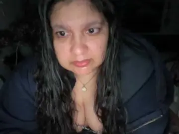 DUMBHOEMELANIE  live sex cam