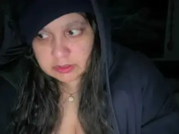 DUMBHOEMELANIE  live sex cam