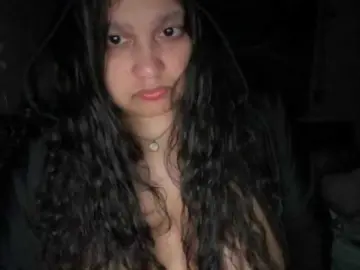 DUMBHOEMELANIE  live sex cam