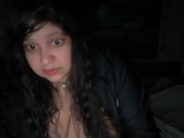 DUMBHOEMELANIE  live sex cam