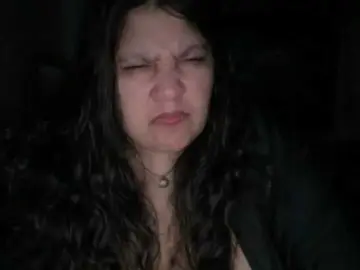 DUMBHOEMELANIE  live sex cam