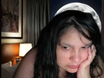 DUMBHOEMELANIE  live sex cam