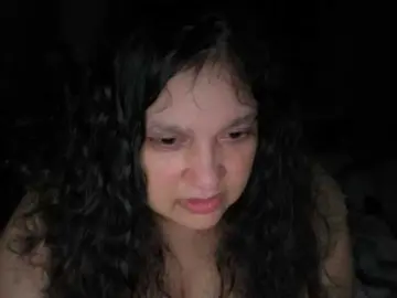 DUMBHOEMELANIE  live sex cam