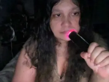 DUMBHOEMELANIE  live sex cam