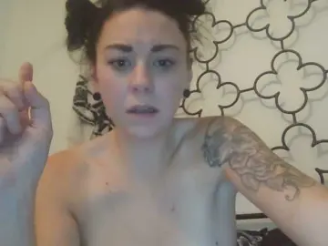 Darlinxxx-1  live sex cam