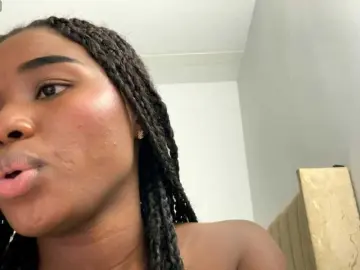 Girlstrong  live sex cam