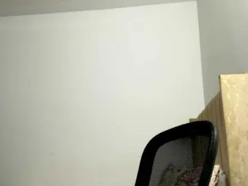 Girlstrong  live sex cam