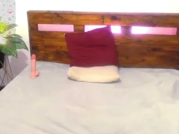 Yeseniaa25  live sex cam