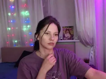 Zlata777  live sex cam