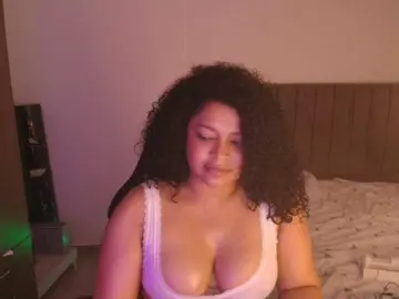 Soynerea  live sex cam