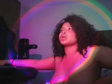 Soynerea  live sex cam