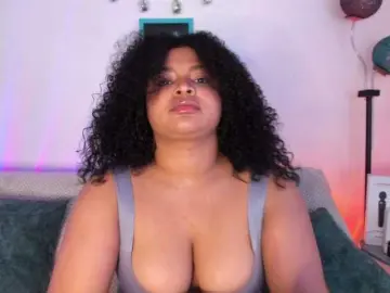 Soynerea  live sex cam