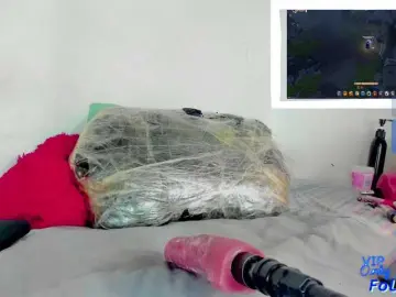 CassandraPret  live sex cam