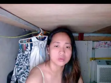 LadyAsianForyou  live sex cam