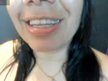 MATURE-ANIKA  live sex cam