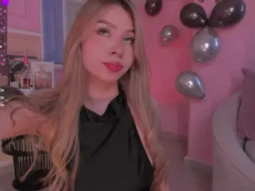 TiffannySins  live sex cam