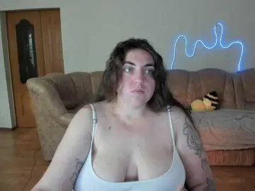 UkraineGirl  live sex cam