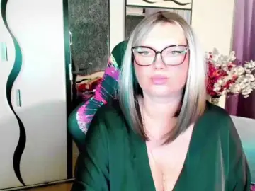 YourMilfa  live sex cam