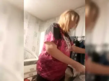 Zhenichka  live sex cam