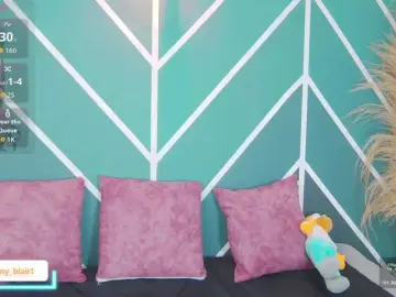 Melany-blair  live sex cam