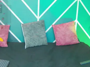 Melany-blair  live sex cam