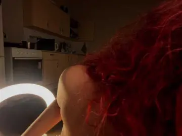 Xinsic  live sex cam