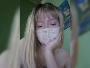 Bella-38  live sex cam