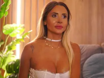 CelesteArden  live sex cam