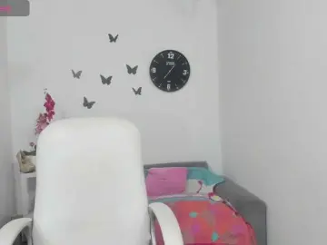Evil-neighbor  live sex cam
